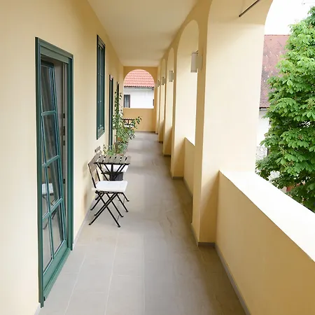 B&B Castanea-3